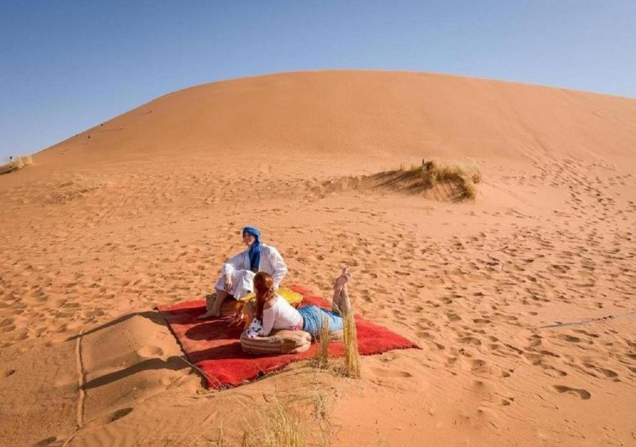 M'Hamid Desert Camp Tours Buitenkant foto
